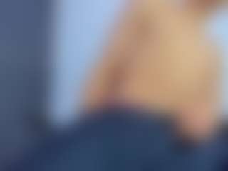 Live cam show with JARED - Green Eyes on xplaylive.com