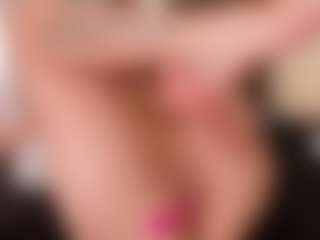 Live cam show with Maye-Wells - Nipple Piercings on chickslive.net