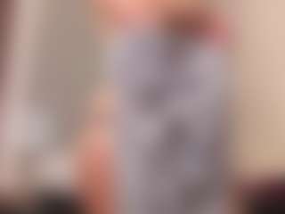 Live cam show with Maye-Wells - Nipple Piercings on milfzrlive.com