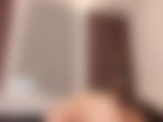 Live cam show with Maye-Wells - Massage on Nude Live Now