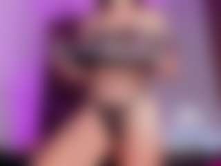 Maye-Wells's Live Sex Cam Show