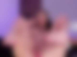 Live cam show with Maye-Wells - Nipple Piercings on infinitiblacc.com