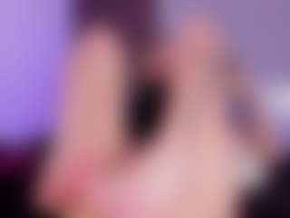Live cam show with Maye-Wells - Nipple Piercings on Ass Tok