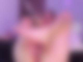 Live cam show with Maye-Wells - Vr on CamClone