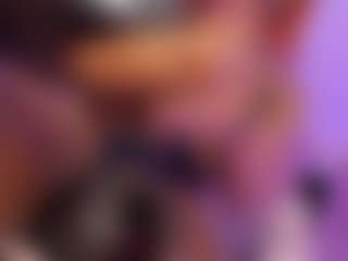 mia-royal's Live Sex Cam Show