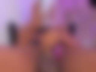 mia-royal's Live Sex Cam Show
