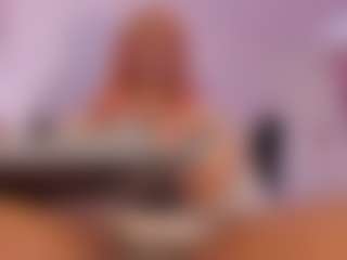 mia-royal's Live Sex Cam Show