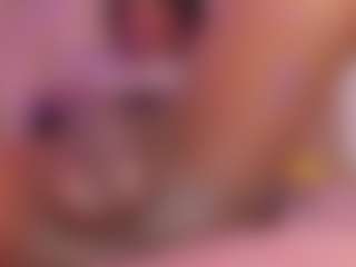 mia-royal's Live Sex Cam Show