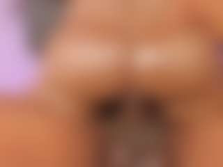 mia-royal's Live Sex Cam Show