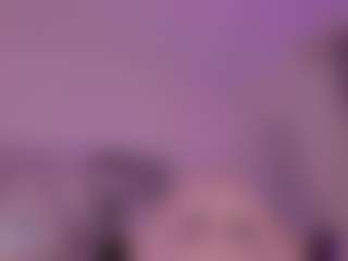 mia-royal's Live Sex Cam Show