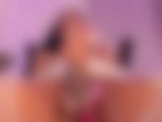 mia-royal's Live Sex Cam Show