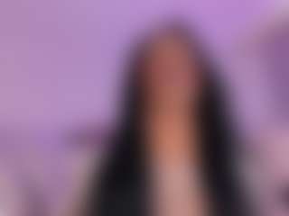 Live cam show with mia-royal - Black on sexylivex.com