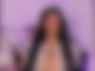 Live cam show with mia-royal - Black on madthumbs