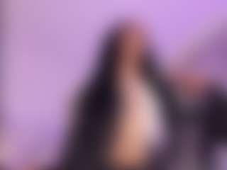 Live cam show with mia-royal - Black on CamwithHer