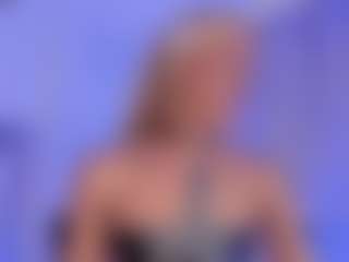 mia-royal's Live Sex Cam Show