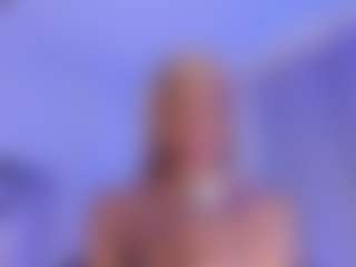 mia-royal's Live Sex Cam Show