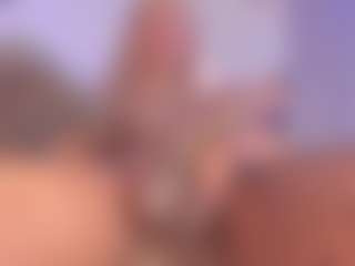 Live cam show with mia-royal - Black on xxxlivecams.org