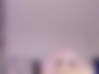 mia-royal's Live Sex Cam Show