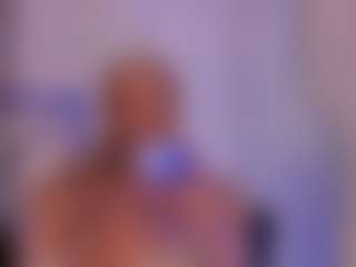 Live cam show with mia-royal - Smoking on SinfulBabes