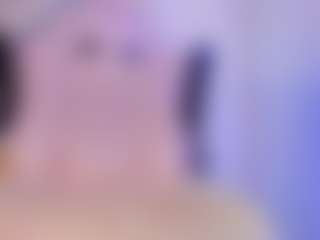 Live cam show with mia-royal - Smoking on madthumbs