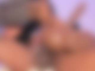 Live cam show with mia-royal - Brown Eyes on Camsoda