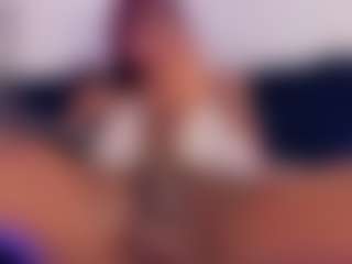 Live cam show with mia-royal - Blue Eyes on madthumbs