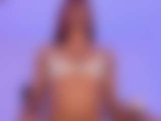 mia-royal's Live Sex Cam Show
