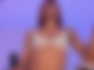 Live cam show with mia-royal - Blonde Hair on Camsoda