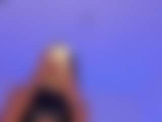 mia-royal's Live Sex Cam Show