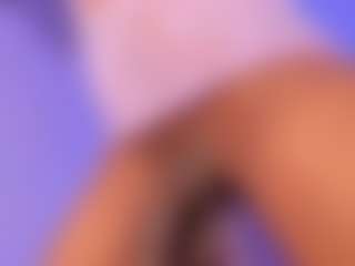 Live cam show with mia-royal - Blue Eyes on Camming Site