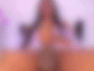 mia-royal's Live Sex Cam Show