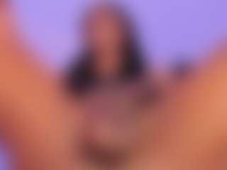 mia-royal's Live Sex Cam Show