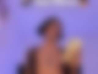 Live cam show with mia-royal - Brown Eyes on Camsoda