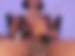 mia-royal's Live Sex Cam Show