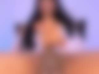 Live cam show with mia-royal - Tease on Camsoda