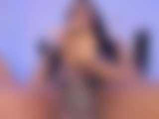 mia-royal's Live Sex Cam Show