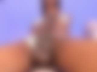Live cam show with mia-royal - Blue Eyes on xDating