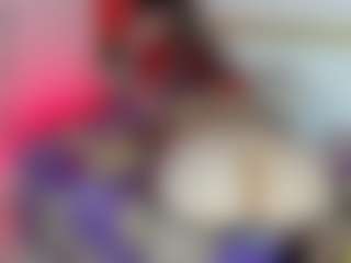 zully-28's Live Sex Cam Show