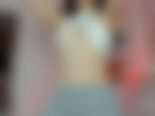 zully-28's Live Sex Cam Show