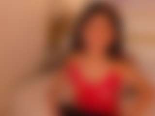 zully-28's Live Sex Cam Show