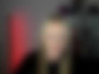 EvelynBlond's Live Sex Cam Show
