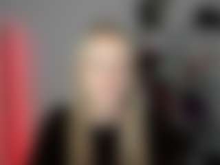 EvelynBlond's Live Sex Cam Show