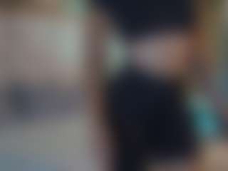 Live cam show with Kathamuller - Athletic Bedroom on Camming Site