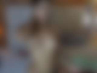 Live cam show with Kathamuller - Petite on CamSextacy