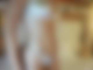 Live cam show with Kathamuller - College Teen (18+) on Camsoda