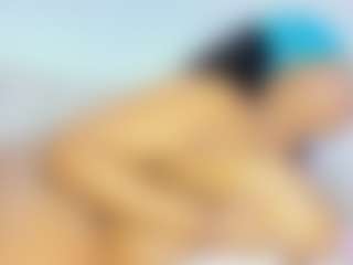 Live cam show with TriexiMars - Anal on Latina Girls