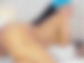 TriexiMars MILF webcam performer live streaming