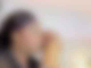 TriexiMars MILF webcam performer live streaming
