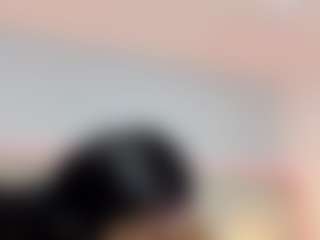 TriexiMars MILF webcam performer live streaming