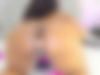 TriexiMars MILF webcam performer live streaming